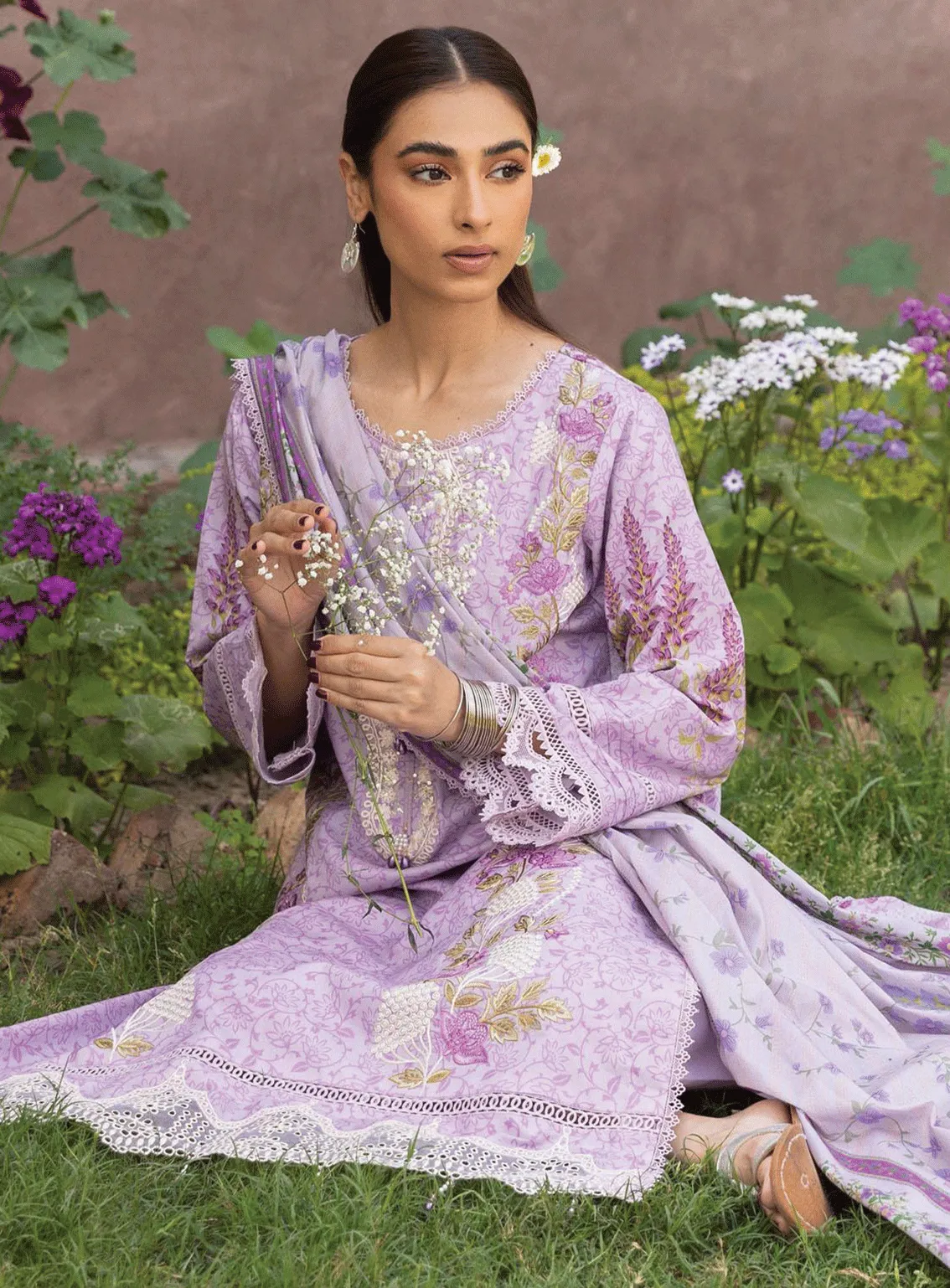 Aabyaan Embroidered Lawn Unstitched 3 Piece Suit - ABY23PL AP-01 ZORA