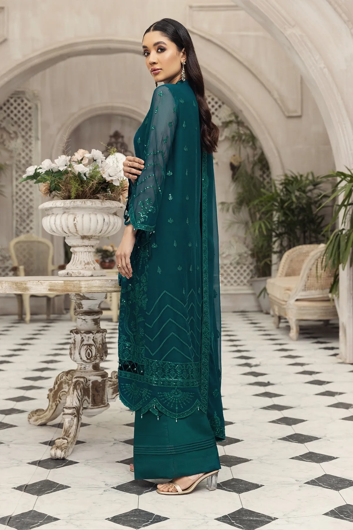 Alizeh Fashion Ik Dastaan Embroidered Chiffon 3Pc Suit D-09 TABEER