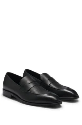 Apron-toe slip-on loafers in grained leather