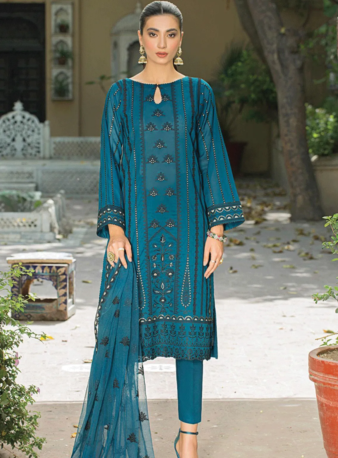 Lakhany Embroidered Lawn Unstitched 3 Piece Suit - LSM23LF 4014