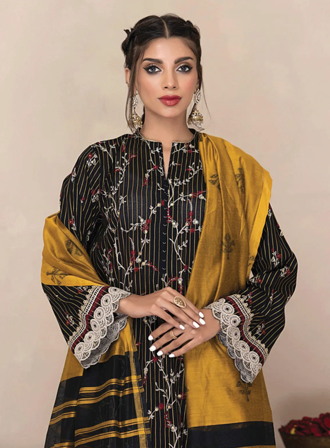 Lakhany Embroidered Lawn Unstitched 3 Piece Suit - LSM23SS LG-ZH-0038