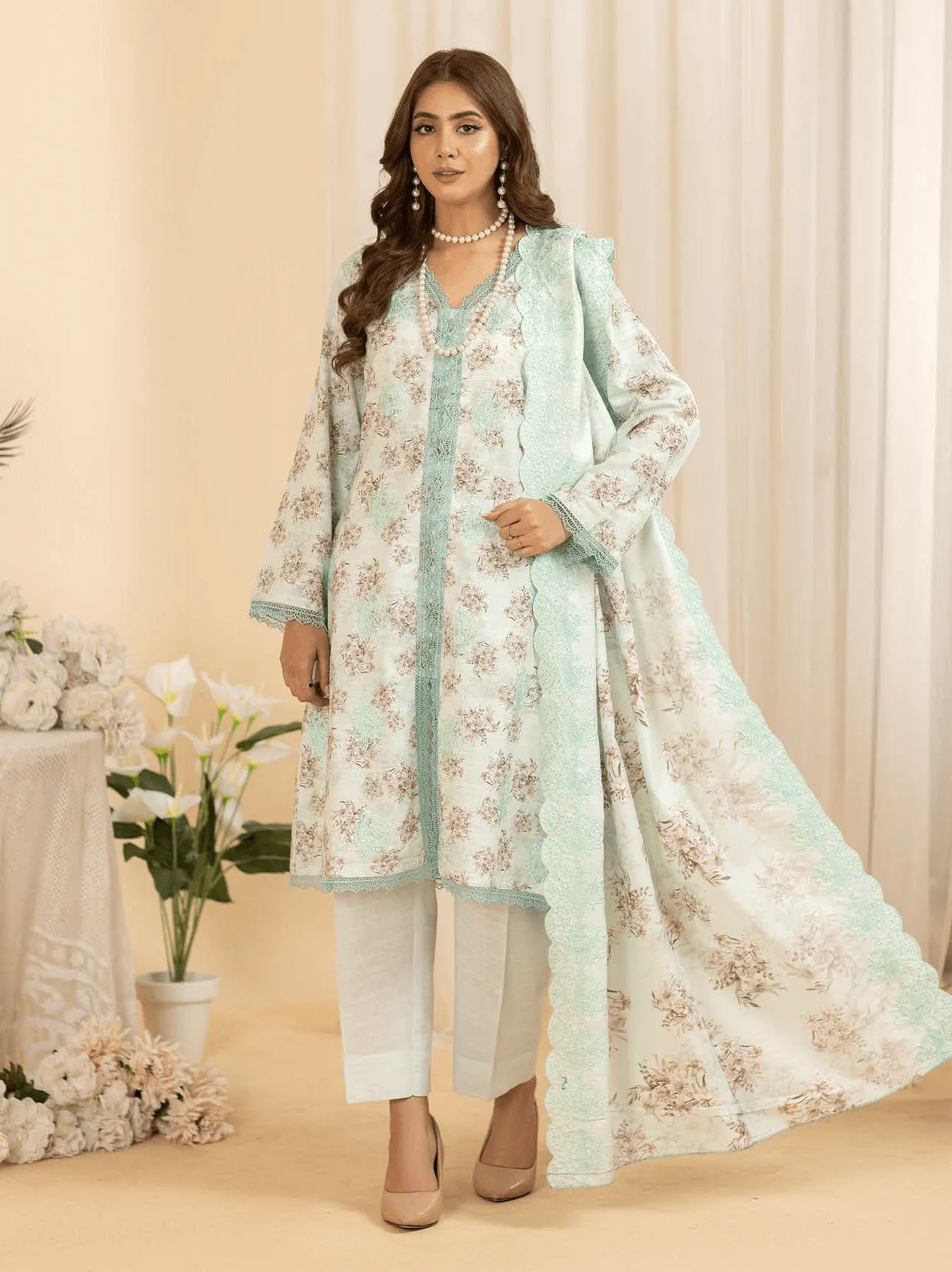 Mumtaz by Manizay Premium Embroidered Khaddar Unstitched 3Pc Suit M-03