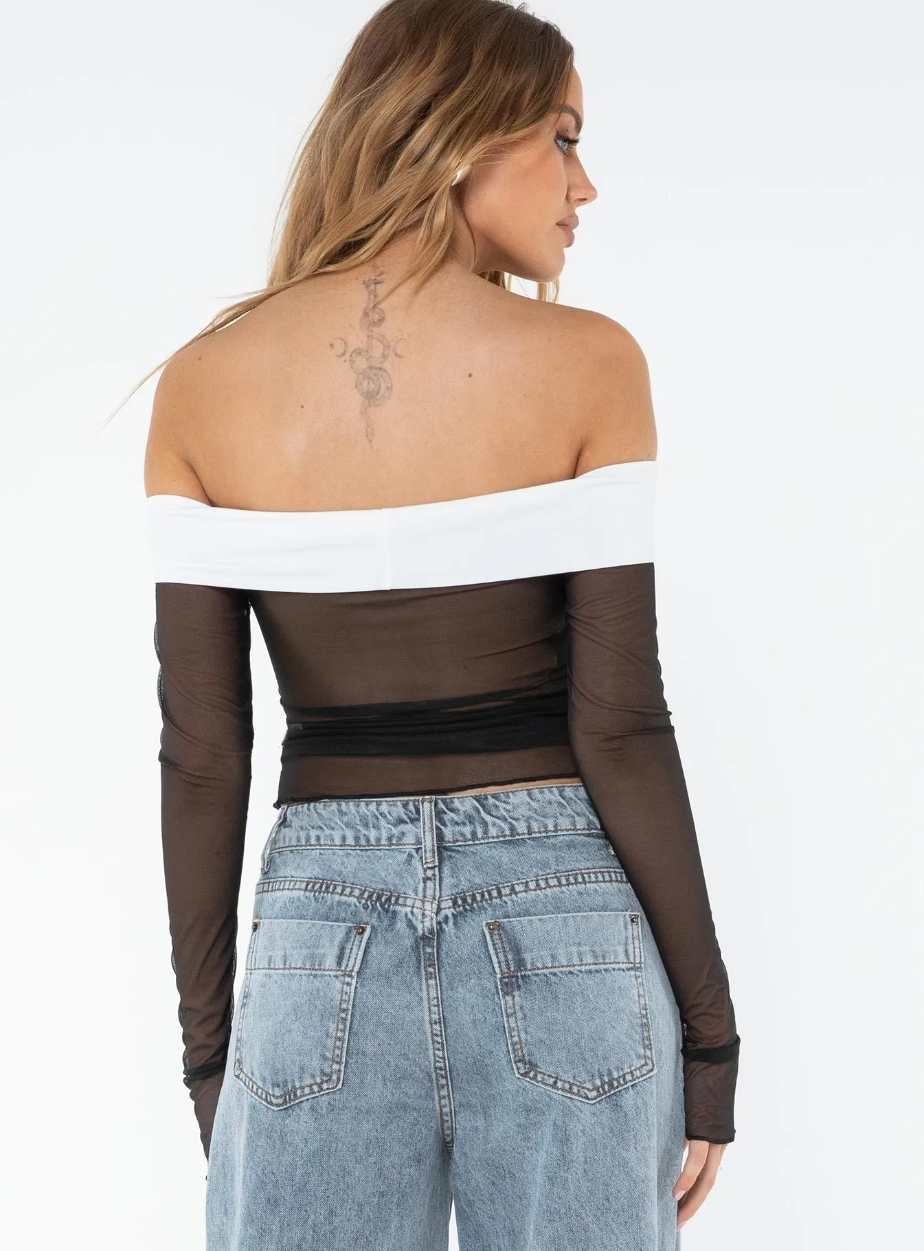 Pillar Off The Shoulder Top Black / White