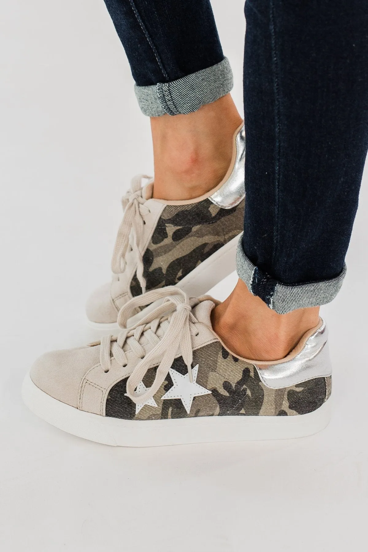 Soda Wander Sneakers- Camo Multi